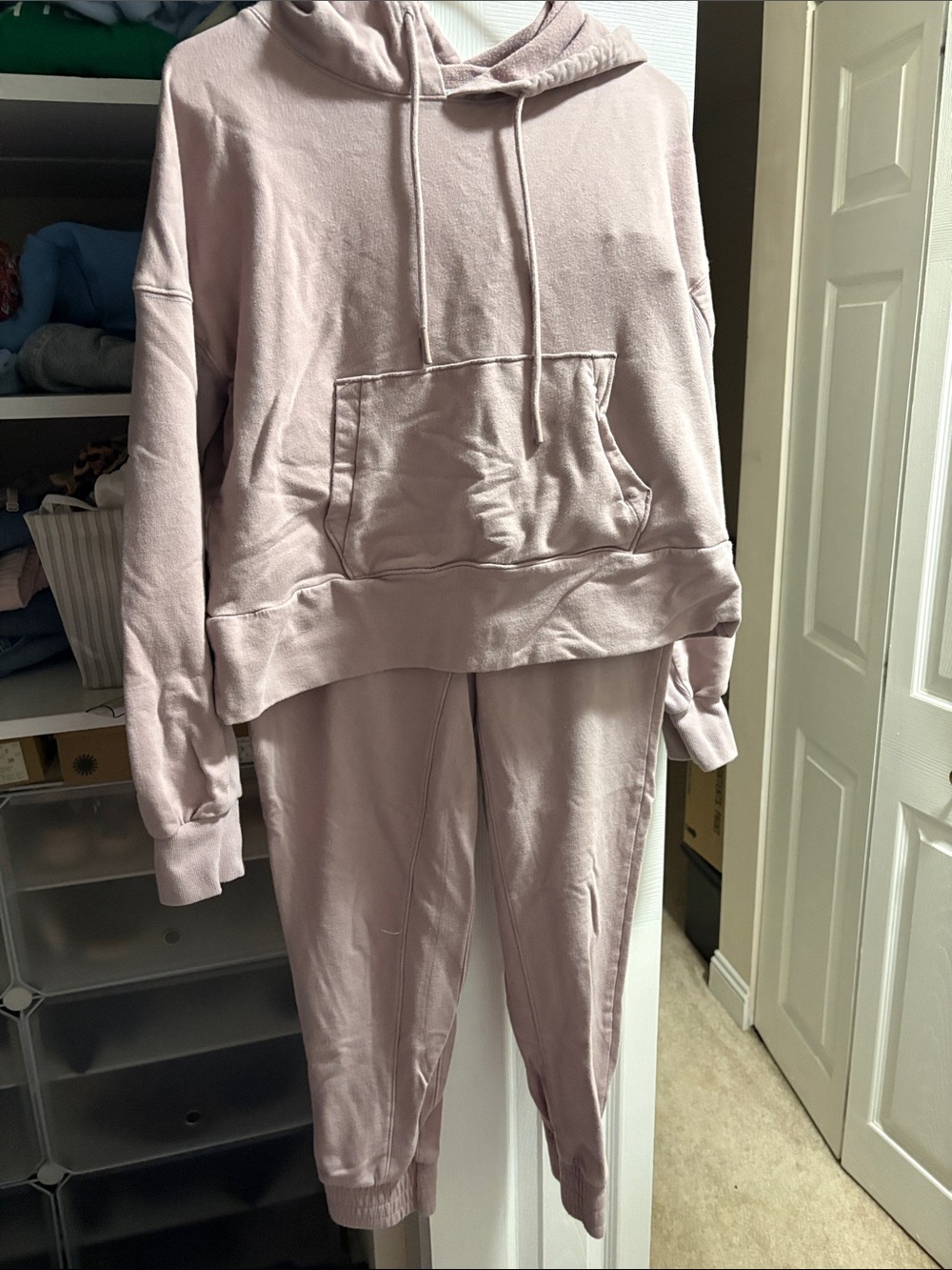Soft Light Mauve Hoodie & Jogger Set